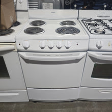 Cargar imagen en el visor de la galería, 24" White Hotpoint Electric Coil Stove