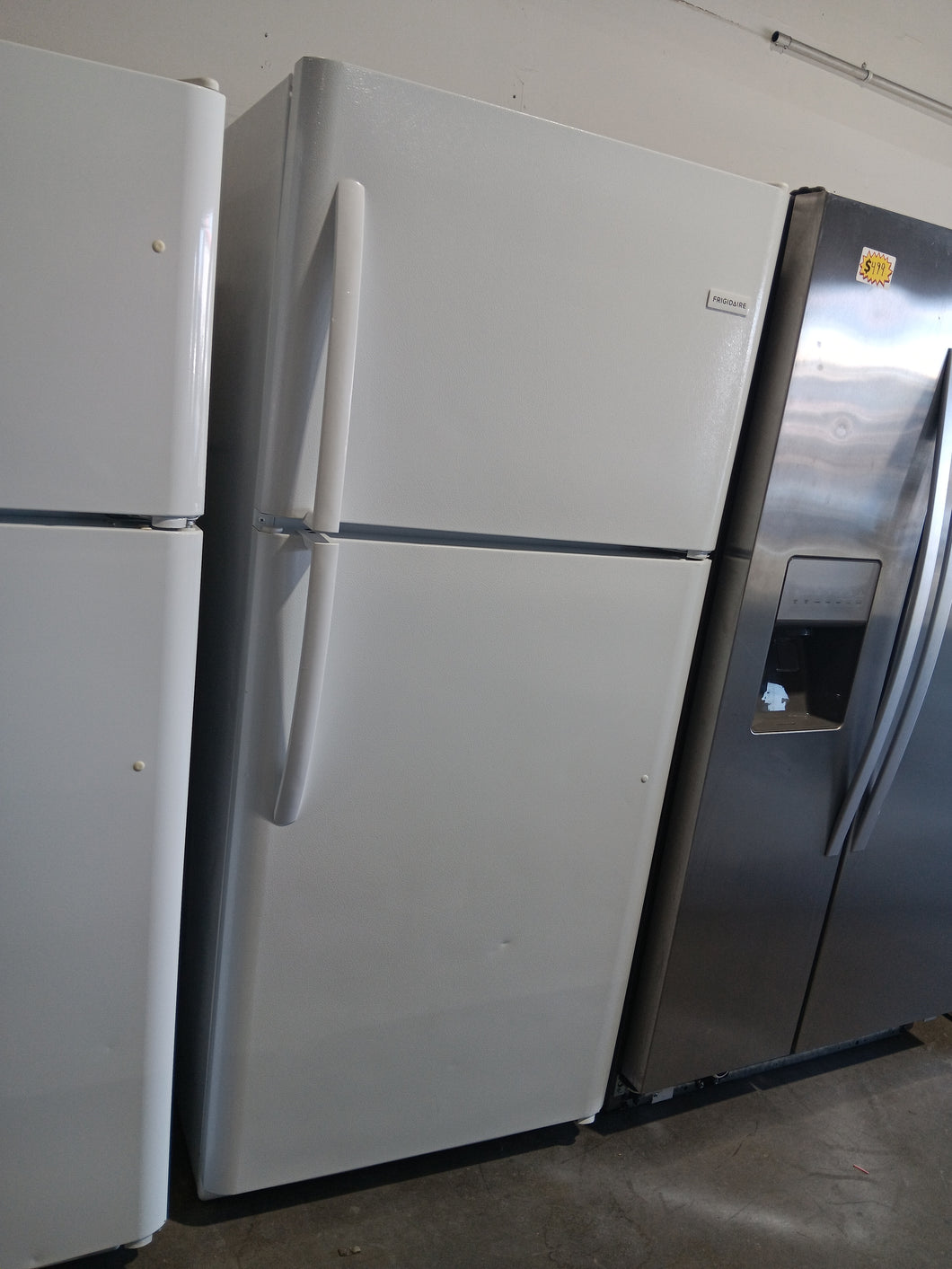 Frigidaire 20cuft Refrigerator