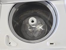 Load image into Gallery viewer, Whirlpool Washer Like New
