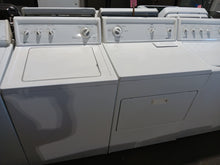 Cargar imagen en el visor de la galería, Kenmore Washer And Dryer Set
