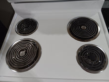 Cargar imagen en el visor de la galería, Kenmore Electric Stove
