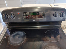 Cargar imagen en el visor de la galería, GE Black Stove Glasstop
