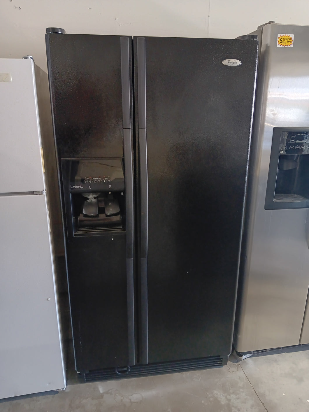 Whirlpool Black Refrigerator 22cuft