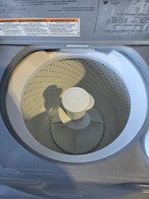 Load image into Gallery viewer, Whirlpool Washer Topload
