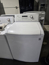 Cargar imagen en el visor de la galería, LG Washer HE 4.5cuft

