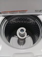 Load image into Gallery viewer, GE Washer 4.5cuft and Dryer Set
