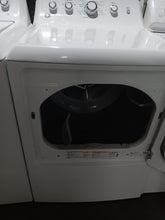 Load image into Gallery viewer, GE Washer 4.5cuft and Dryer Set
