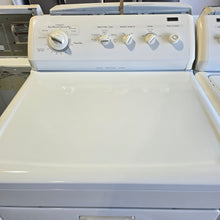 Cargar imagen en el visor de la galería, Kenmore Elite Washer and Dryer Set
