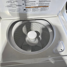 Load image into Gallery viewer, Kenmore Washer Topload
