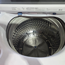Load image into Gallery viewer, Samsung HE Washer
