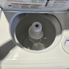 Load image into Gallery viewer, Kenmore Elite Matching Set
