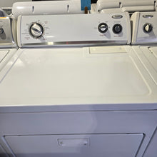 Cargar imagen en el visor de la galería, Whirlpool Washer and Dryer Set

