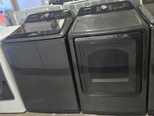 Load image into Gallery viewer, Samsung Washer and Dryer Set
