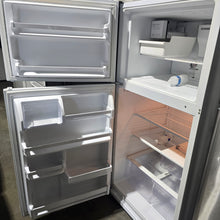 Load image into Gallery viewer, Whirlpool White Refrigerator with Icemaker
