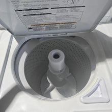 Load image into Gallery viewer, Kenmore Washer Topload
